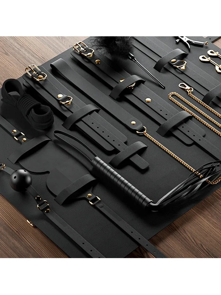 Luxury BDSM 11-pcs Kit Clarissa Black - Bondage kit 3