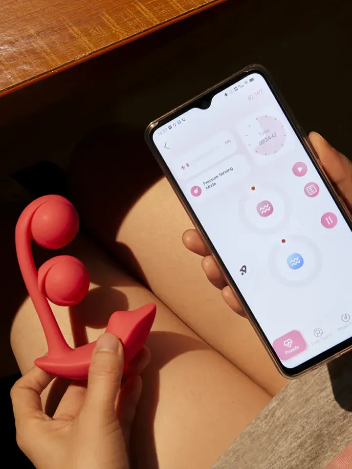 Melody Twin Balls Clit & G-Spot Vibrator - App controlled vibrator 2 [full]