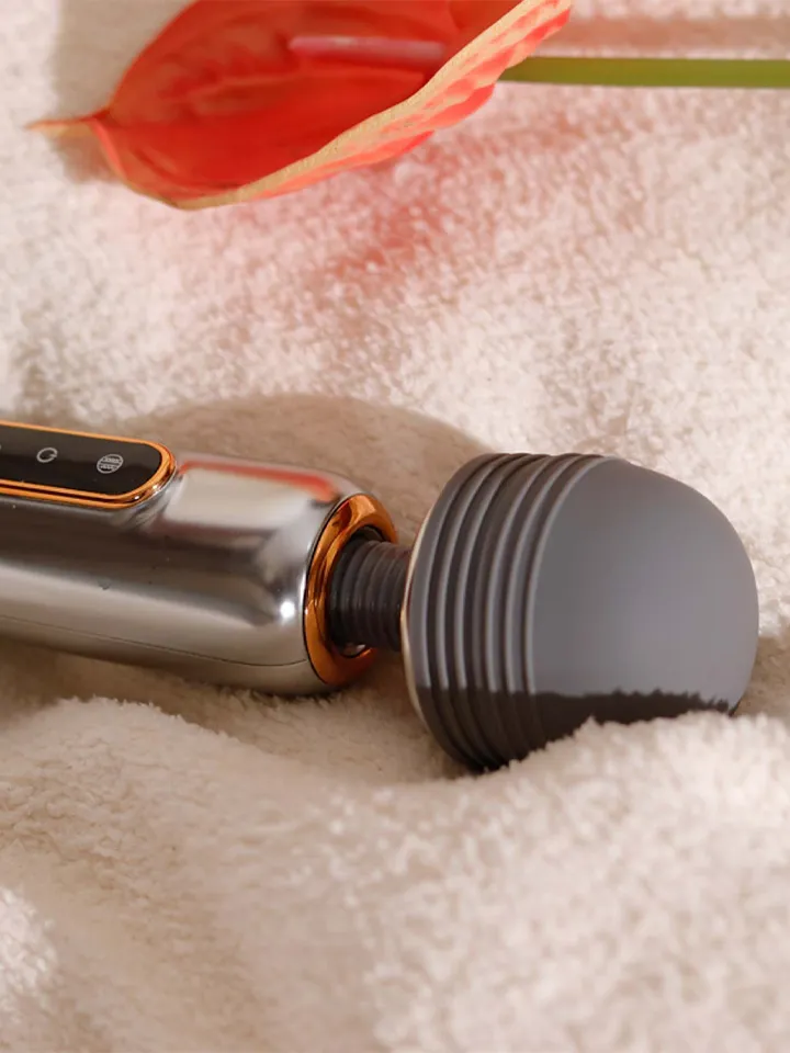 Wand Massagers Shining Metallic Luster - Magic wand / Massage wand 4 [full]